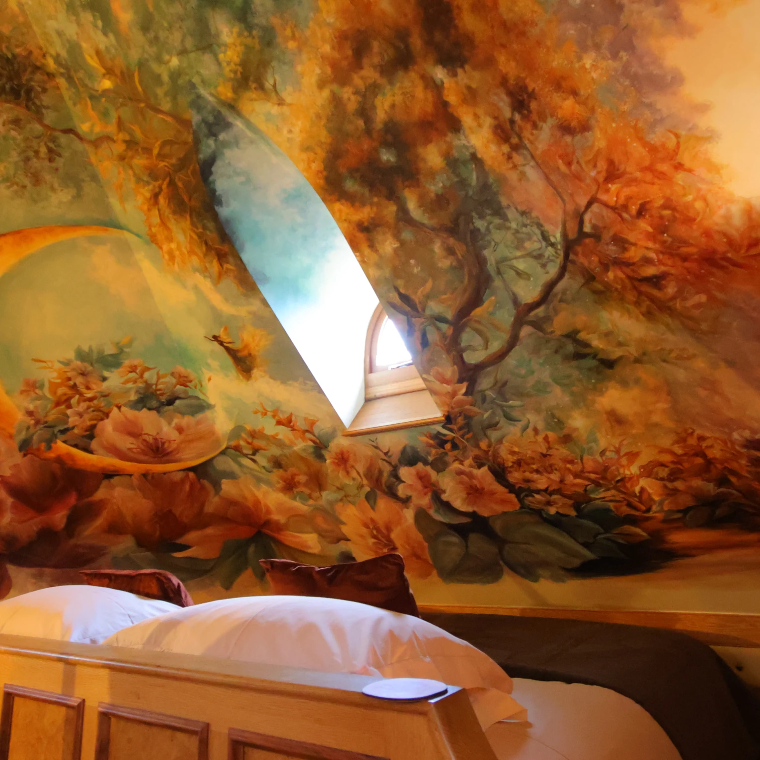 Copper bath tub with star gazing window above